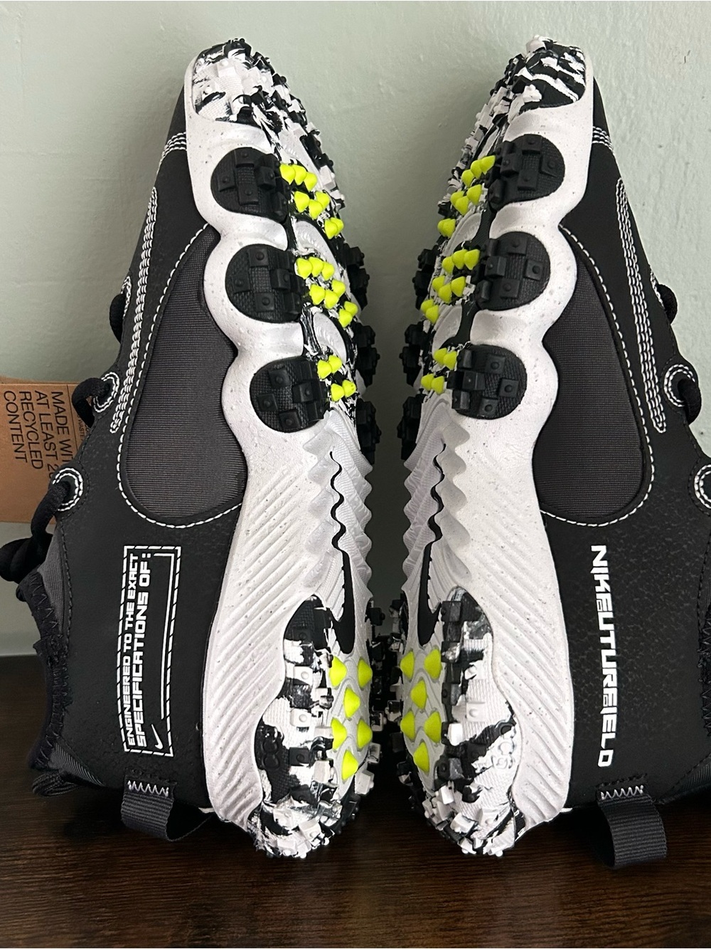 Nike Kid's Future Field Turf Baseball Shoes Black Size 5.5 Youth DJ6949-002 - Picture 6 of 9
